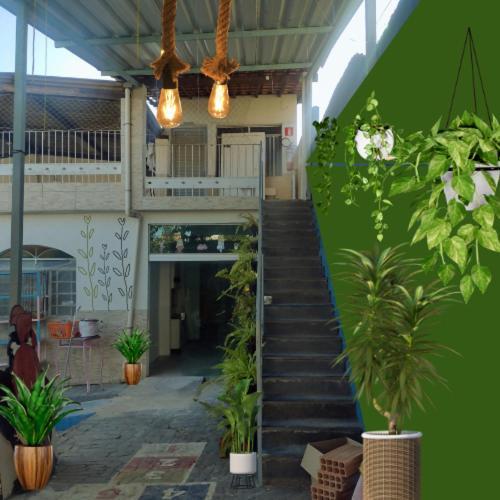 Casa Jardim Hostel Bh - Santa Efigenia - Paraiso Белу-Оризонти Экстерьер фото